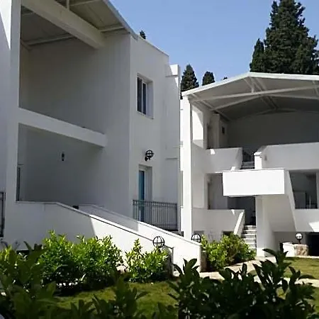 Camlikosk غومْبيت