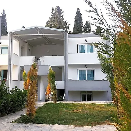 فندق Camlikosk غومْبيت