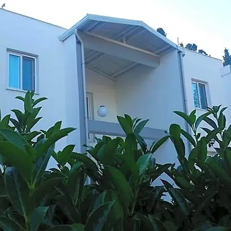 Camlikosk غومْبيت