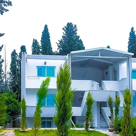 Camlikosk 3* غومْبيت